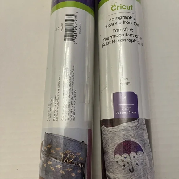 Cricut Glitter and Holographic Iron-On Rolls - Gold and Red - Picture 3 of 3